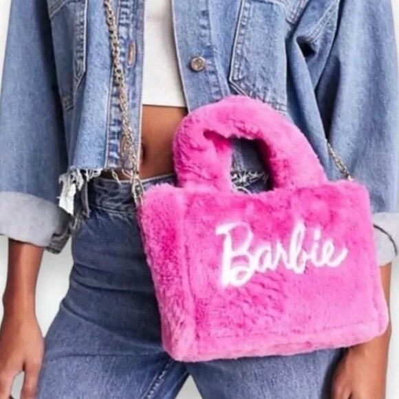 Skinnydip x Barbie Pink Grab Bag Fluff Fur Mini Tote 2023 Limited edition - Picture 1 of 14
